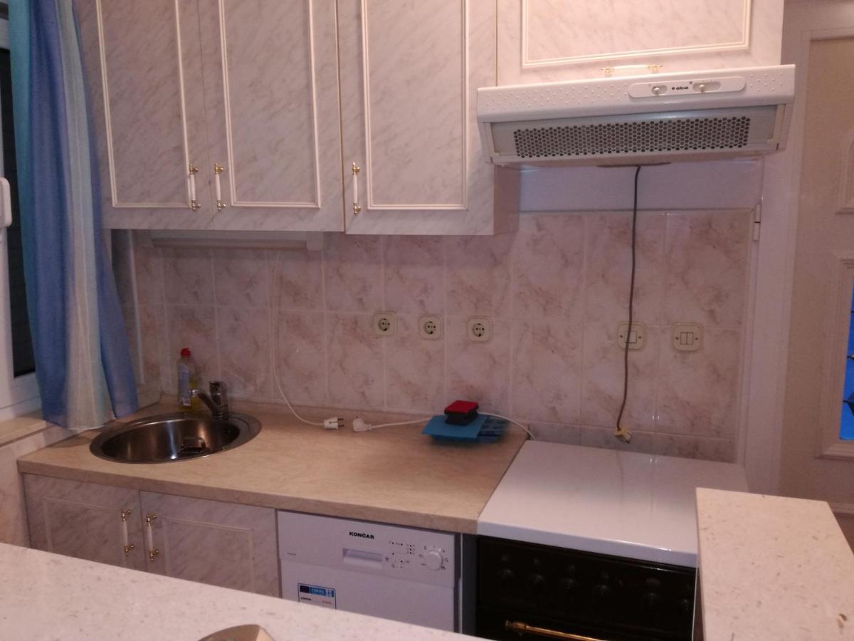 Pearl Apartment