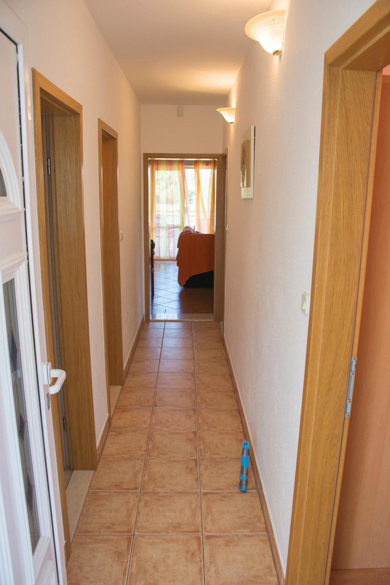 Pearl Apartment